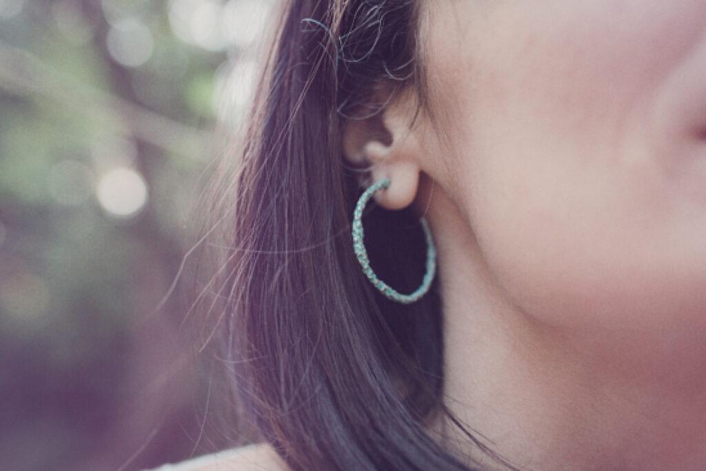 pendientes aros joya inspiradas en textura naturaleza turquesa - leitmotif