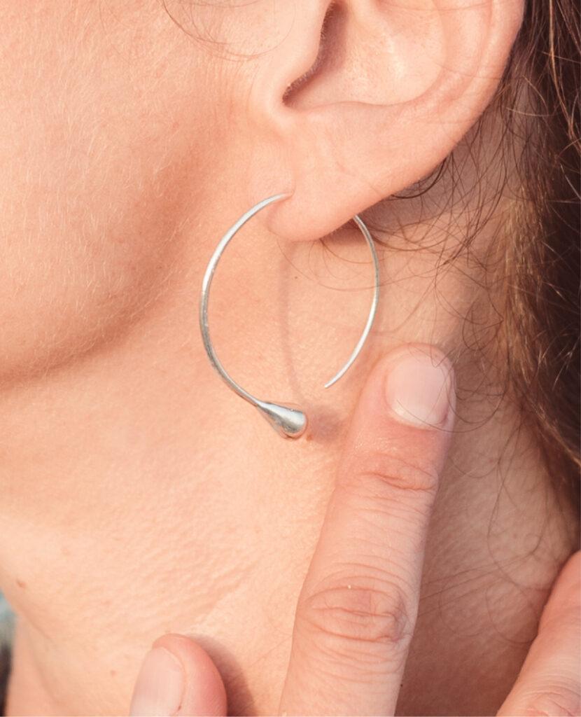 aros joya de plata artesanal de la colección cíclica de leitmotif