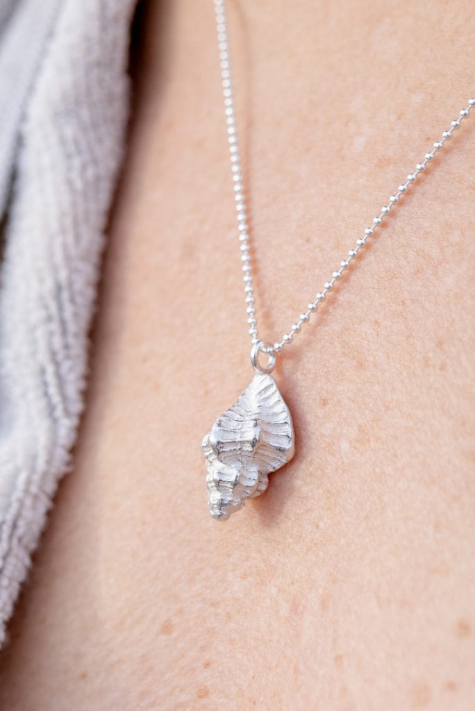 colgante medium joyas inspiradas en caracola de mar - leitmotif