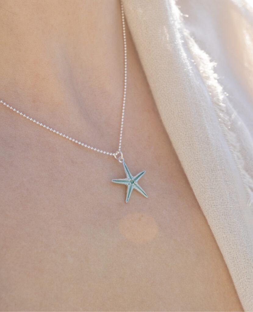 colgante con acabado turquesa colección starfish de leitmotif